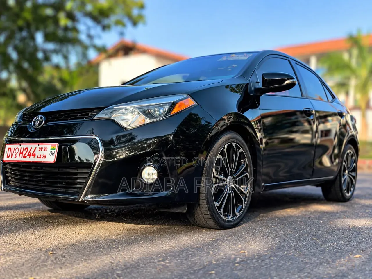 Toyota Corolla 2016 Black