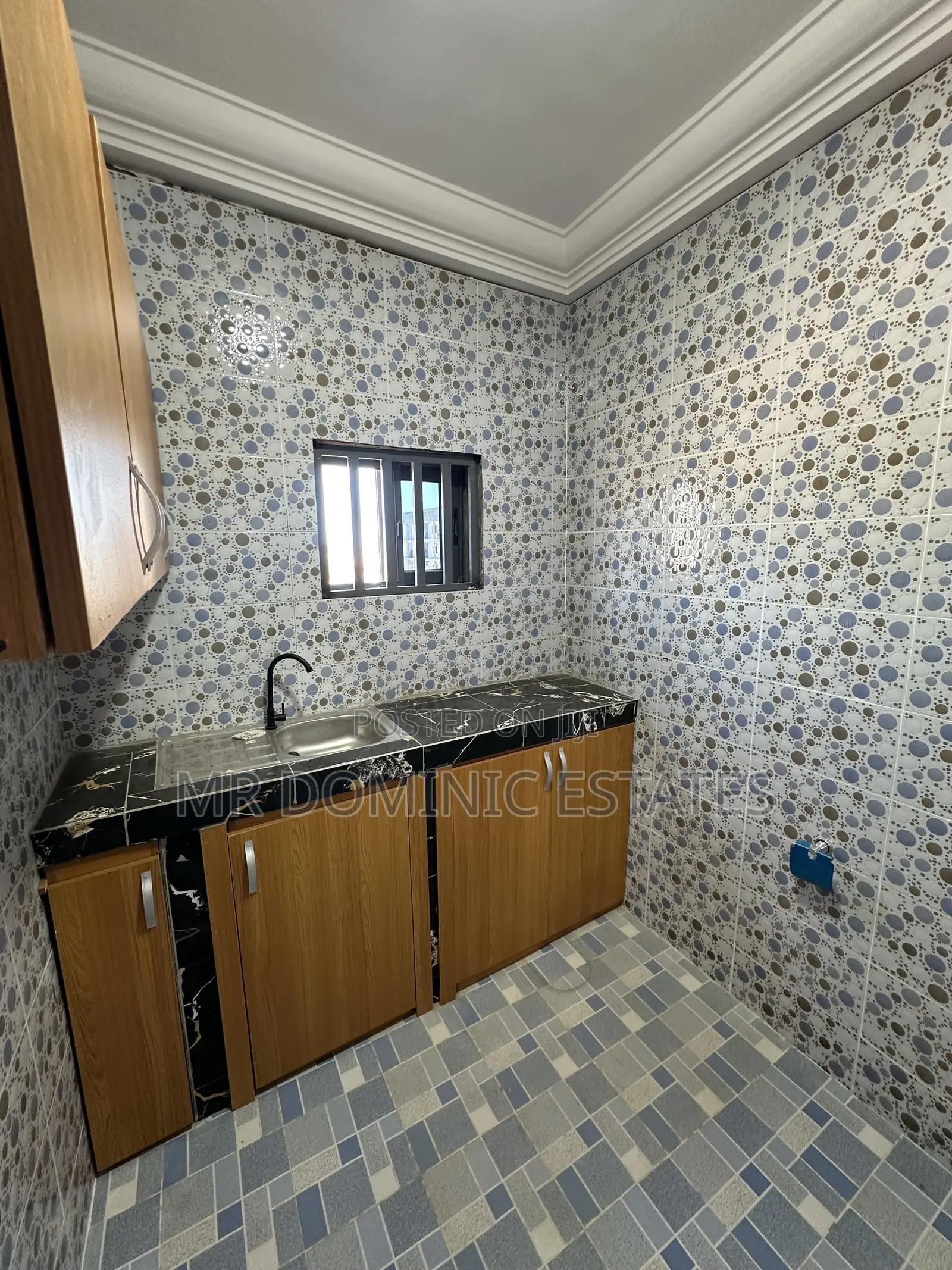 Furnished 1bdrm Apartment in Mr Dominic Estate, Old Barrier for rent
