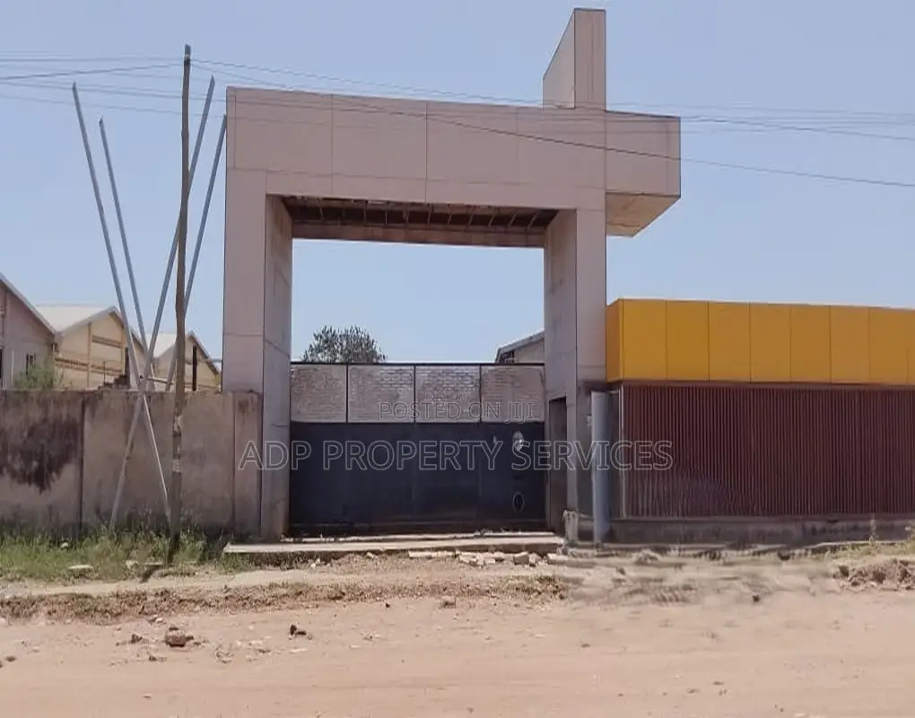 Industrial Land + Warehouse for Sale – Spintex on Motorway, Accra!
