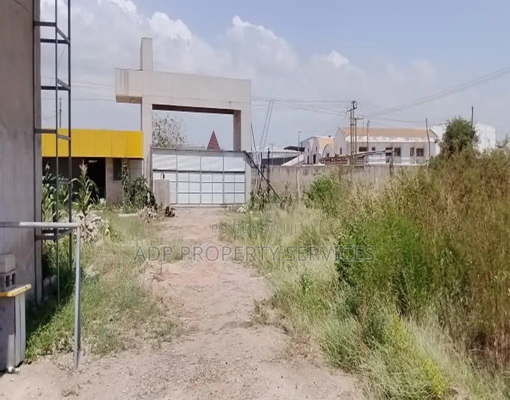 Industrial Land + Warehouse for Sale – Spintex on Motorway, Accra!