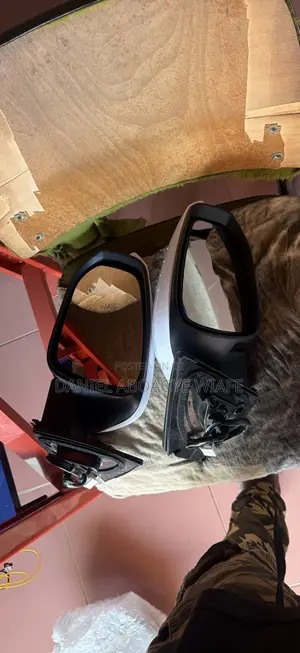 Toyota RAV 4 2016 Side Mirrors