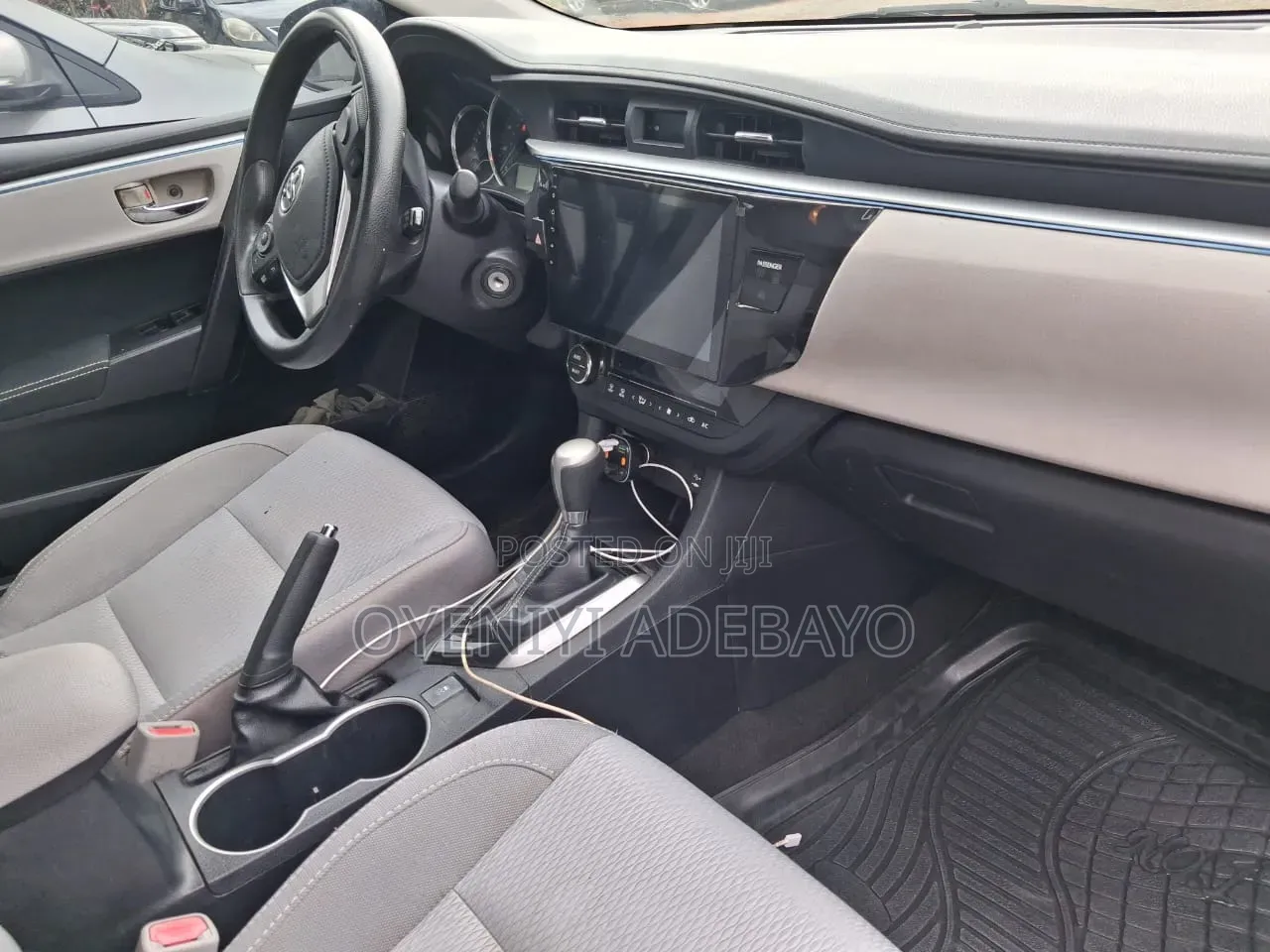 Toyota Corolla 2016 Silver