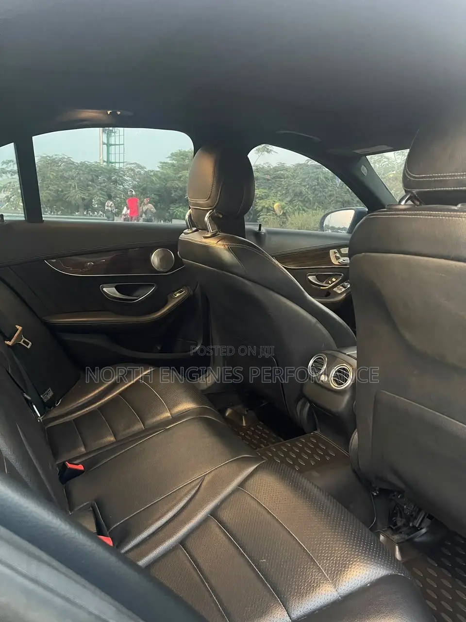 Mercedes-Benz C300 Luxury 4Matic Sedan AWD (2.0L 4cyl 7A) 2016 Black