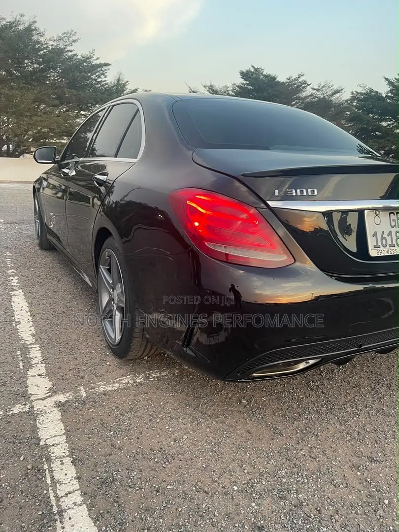 Mercedes-Benz C300 Luxury 4Matic Sedan AWD (2.0L 4cyl 7A) 2016 Black