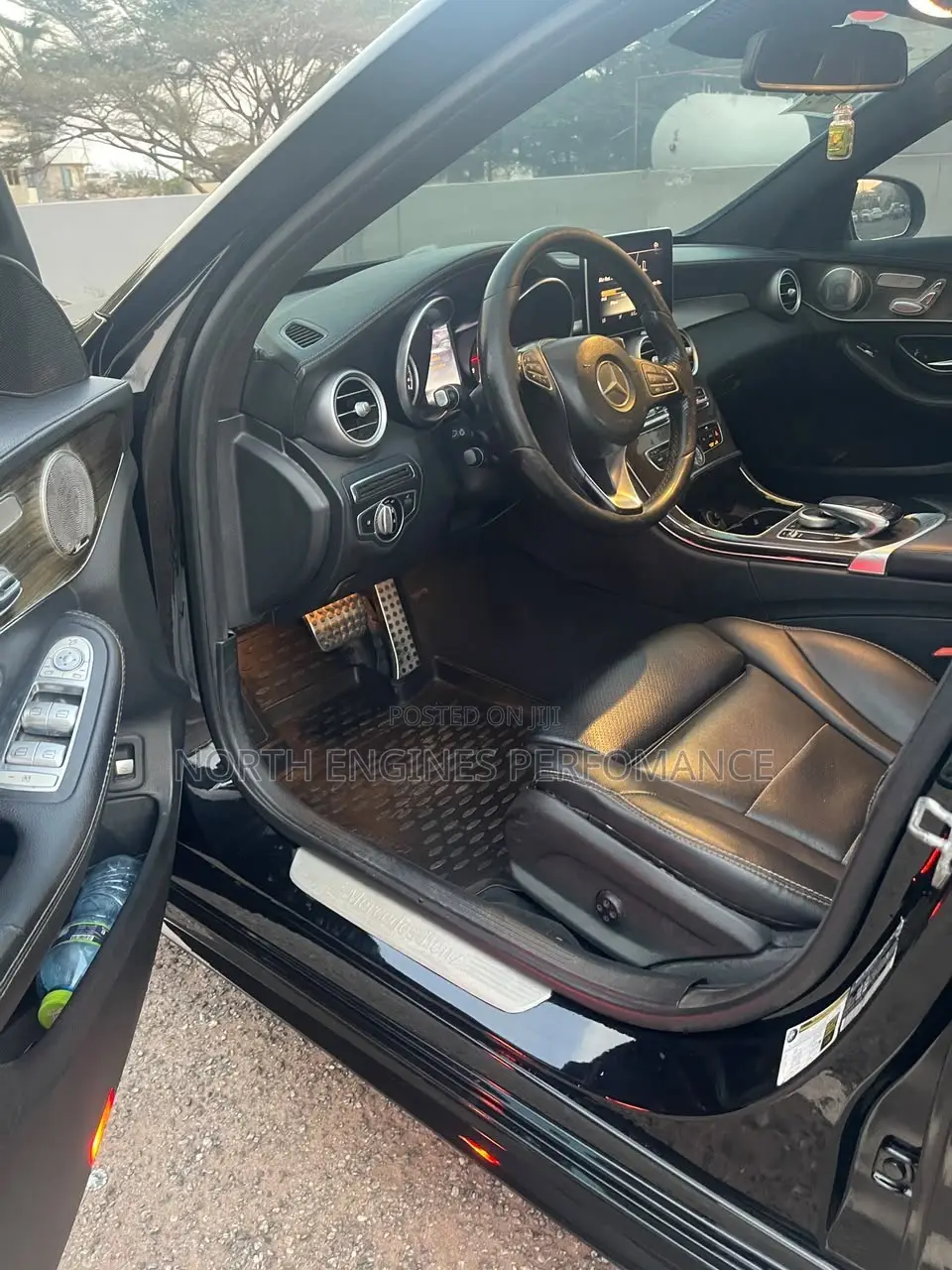 Mercedes-Benz C300 Luxury 4Matic Sedan AWD (2.0L 4cyl 7A) 2016 Black