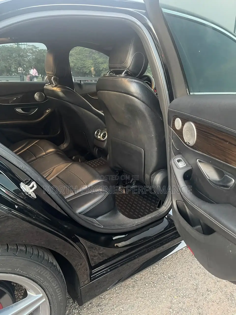 Mercedes-Benz C300 Luxury 4Matic Sedan AWD (2.0L 4cyl 7A) 2016 Black