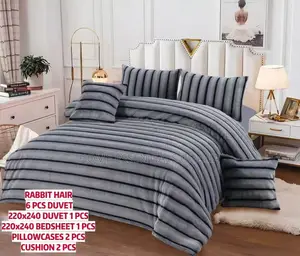 6-Piece Fluffy Duvet Set With Throw Pillows 220×240cm