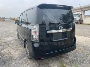 Toyota Voxy V 2WD 8-Seater 2013 Black