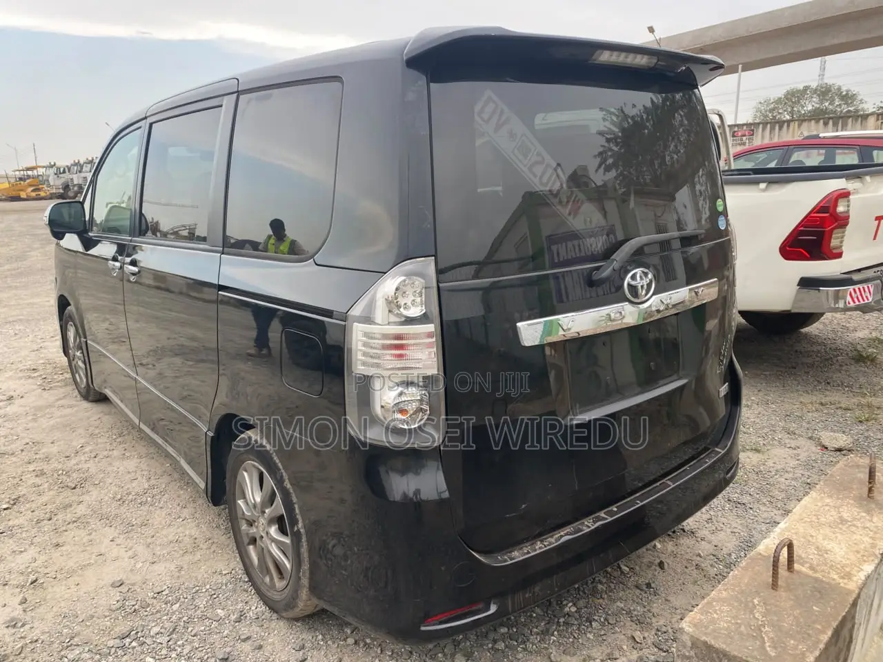 Toyota Voxy V 2WD 8-Seater 2013 Black