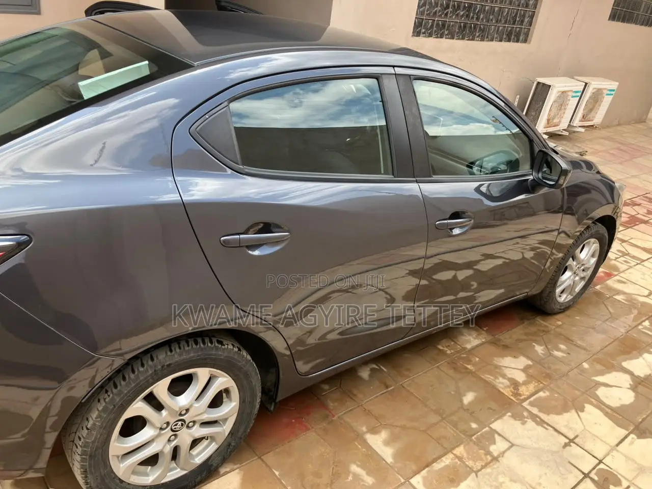 Toyota Yaris iA 1.5 FWD 2017 Gray