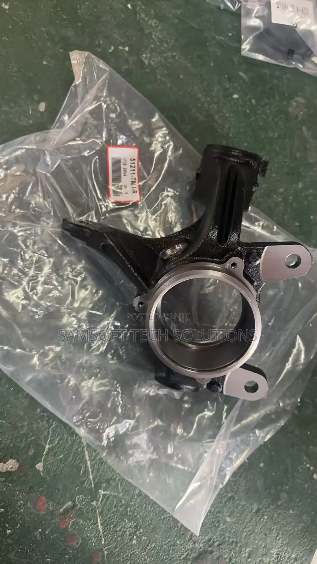Honda CRV 2017-2020 Steering Knuckle