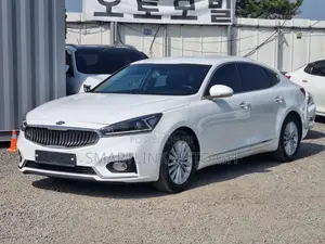 Kia K5 2018 White