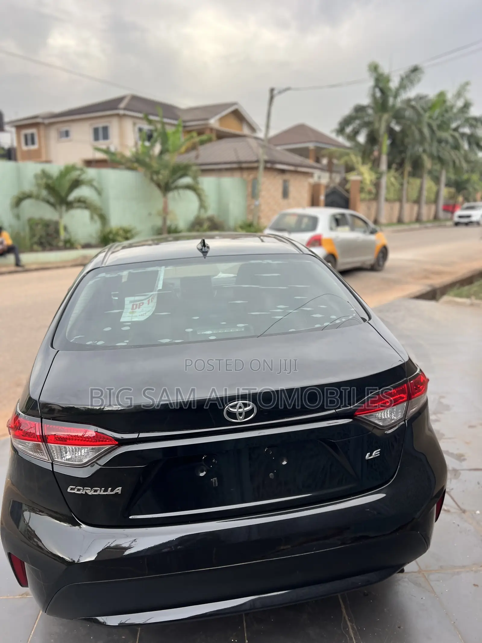 Toyota Corolla LE 2021 Black