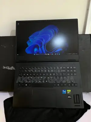 New Laptop HP Omen 16 16GB Intel Core i7 SSD 1T