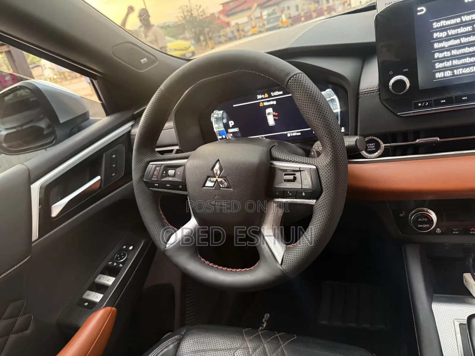 Mitsubishi Outlander SEL Launch Edition 2022 Silver