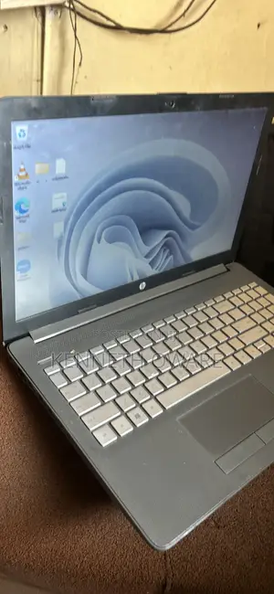 Laptop HP 250 G7 4GB Intel Core i3 HDD 4T