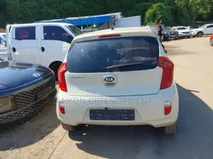 Kia Morning 2015 Off white