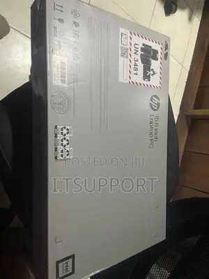 New Laptop HP 15-fd1020ns 8GB Intel Core Ultra 7 SSD 512GB