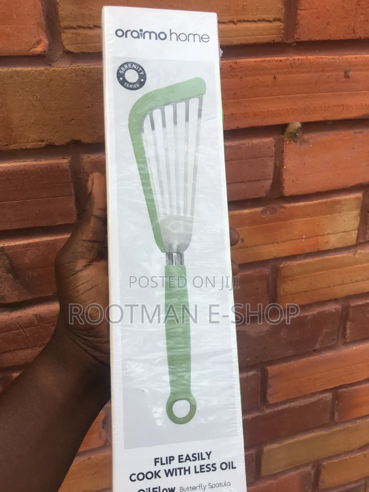 Oraimo OilFlow Easy-Flip Low-Oil Butterfly Spatula