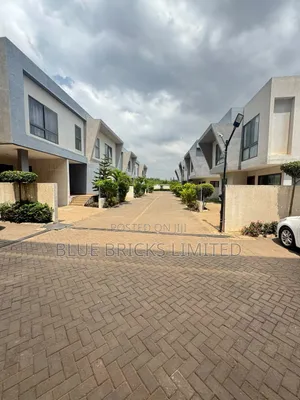 Furnished 3bdrm Townhouse / Terrace in Adjiringanor, Otano for rent