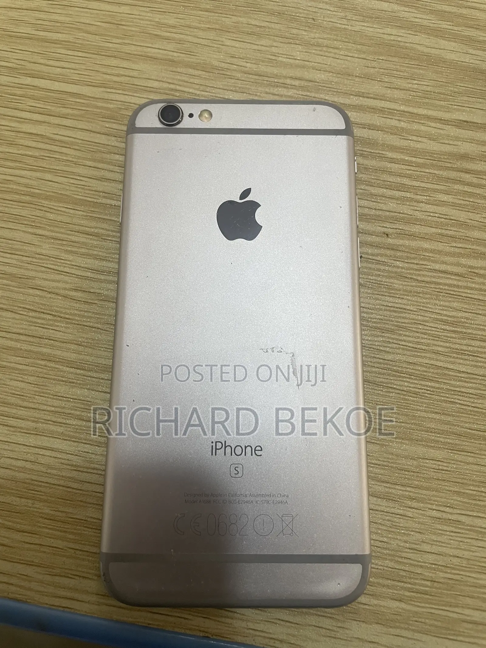 Apple iPhone 6s 64 GB Silver