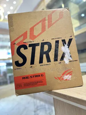 New Laptop Asus ROG Strix G16 G614 16GB Intel Core i7 SSD 1T