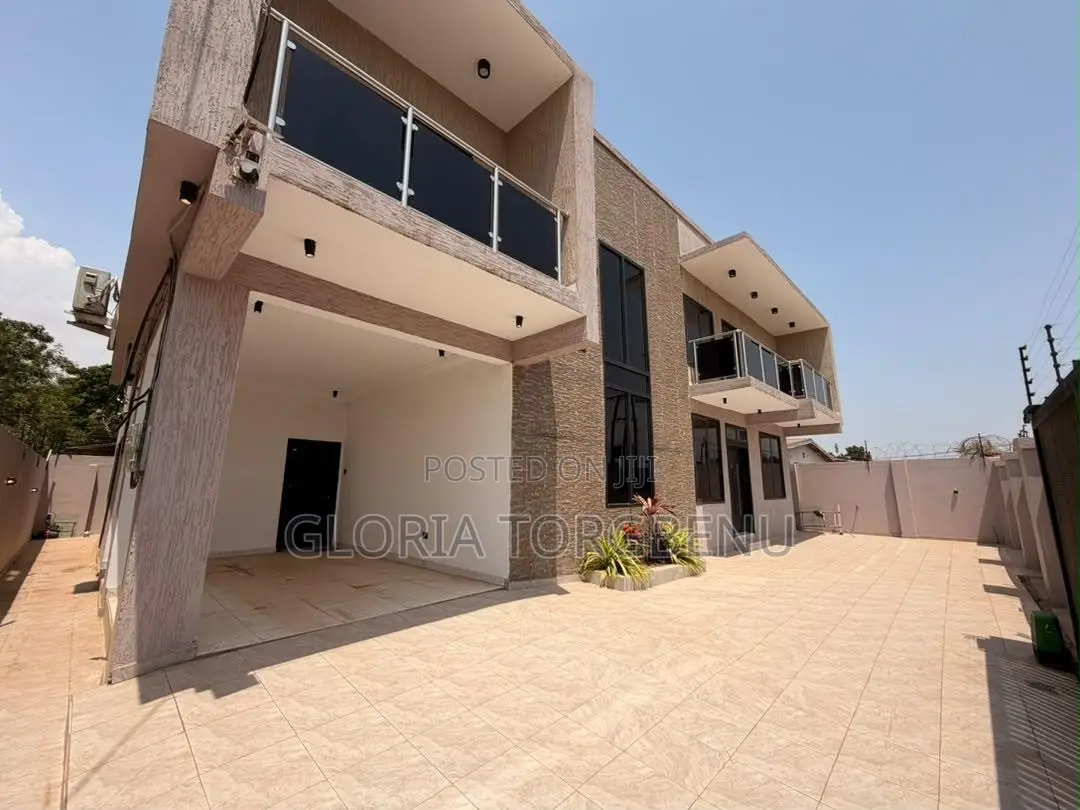 4bdrm House in Ashaley Botwe for sale