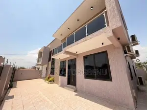 4bdrm House in Ashaley Botwe for sale