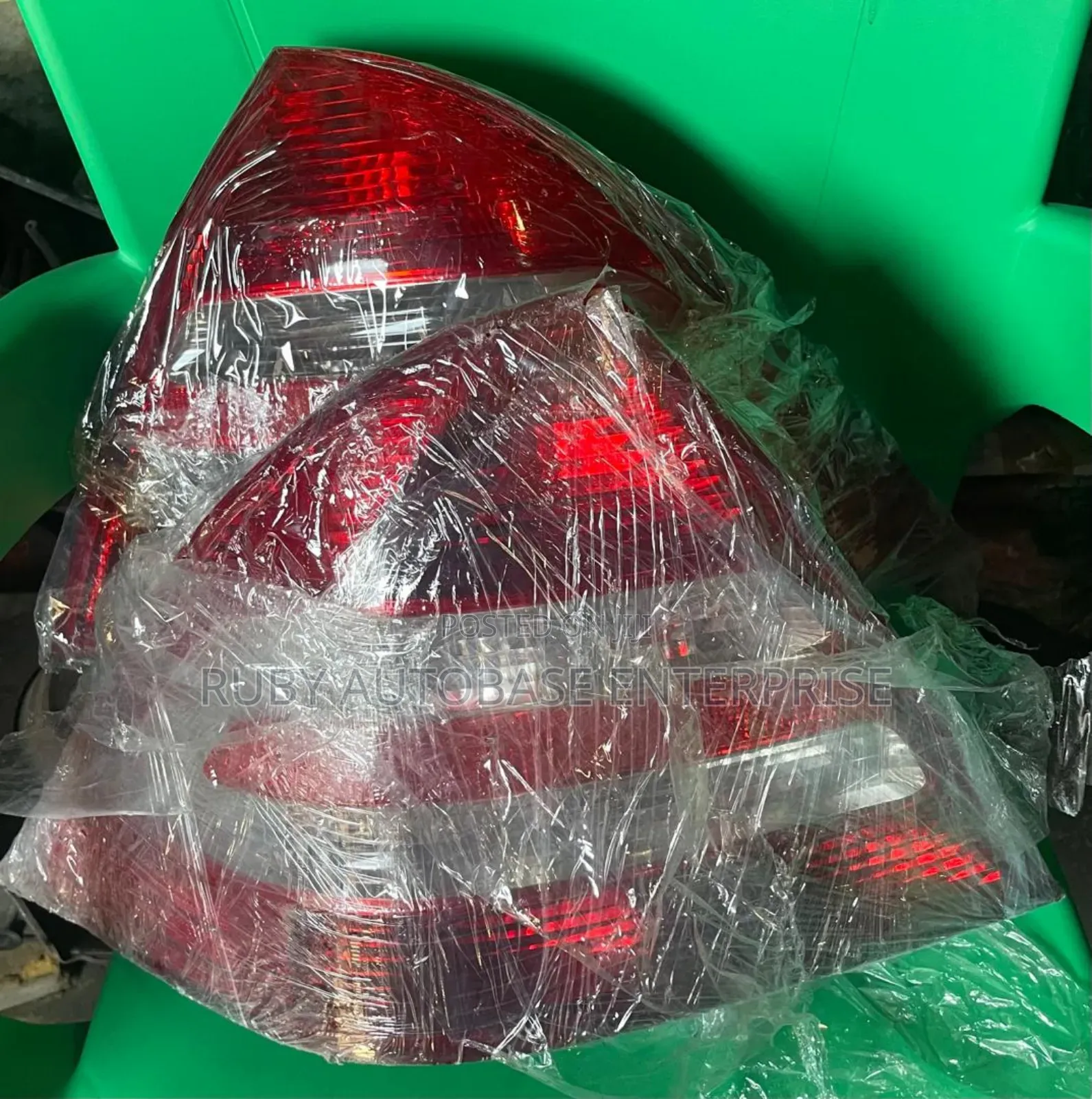 203 Tail Light New/Old Models
