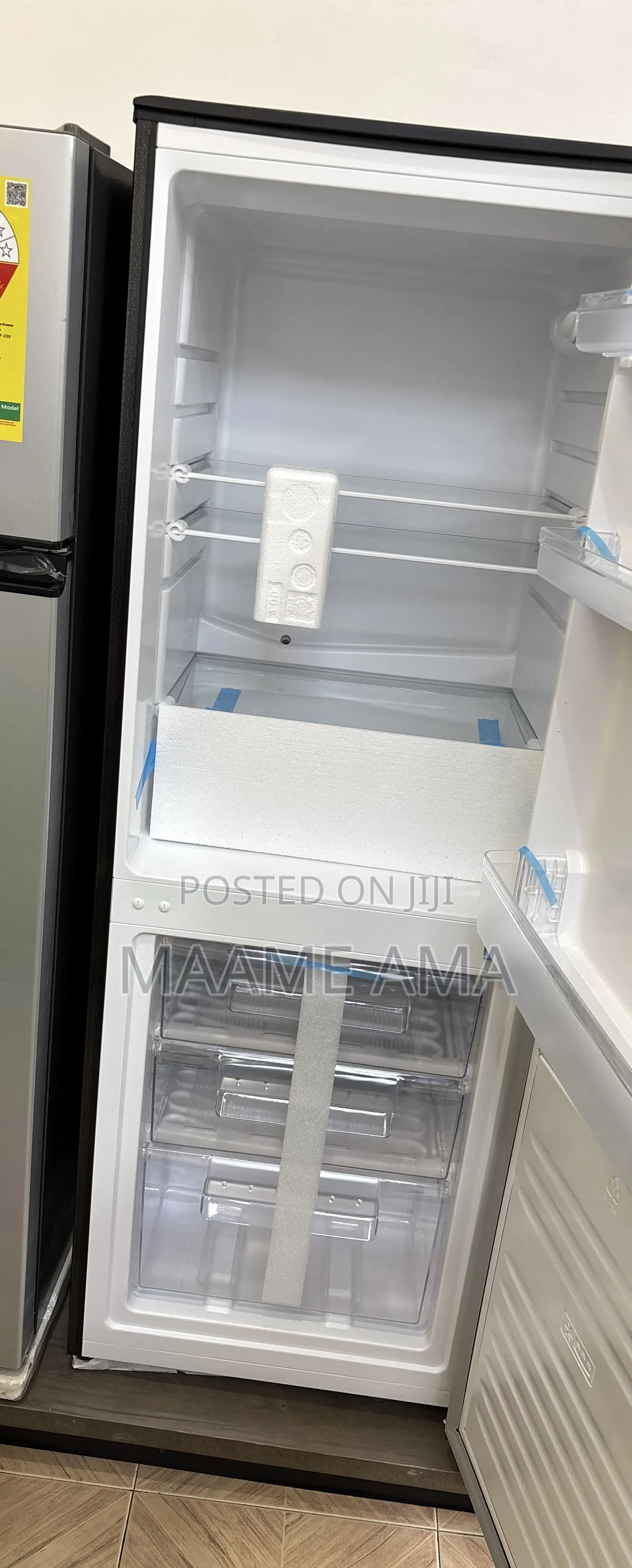 Neat Nasco 207Ltrs Bottom Freezer Refrigerator