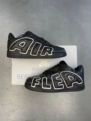 Nike Air Flea