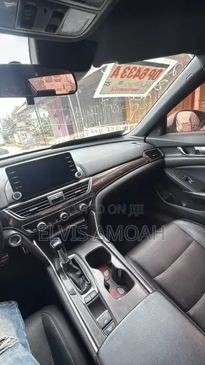 Honda Accord Sport 2018 Silver
