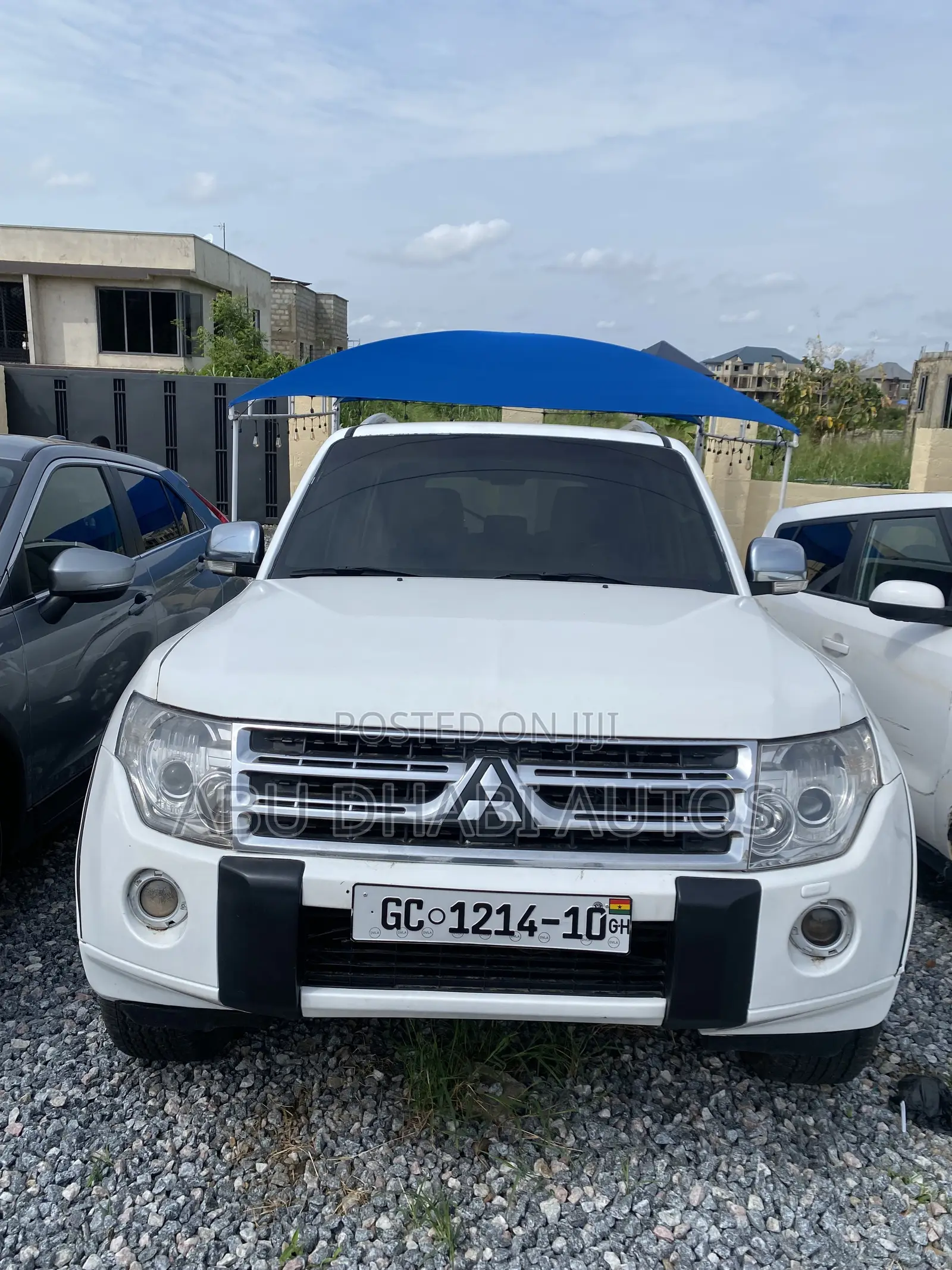 Mitsubishi Pajero 2010 White