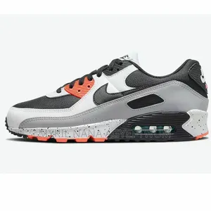 Nike Air Max 90