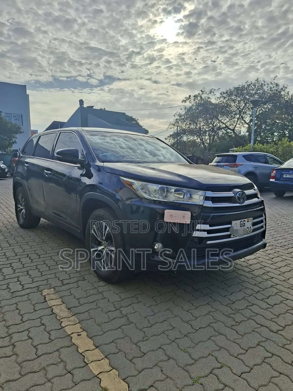 Toyota Highlander LE Plus 2019 Black