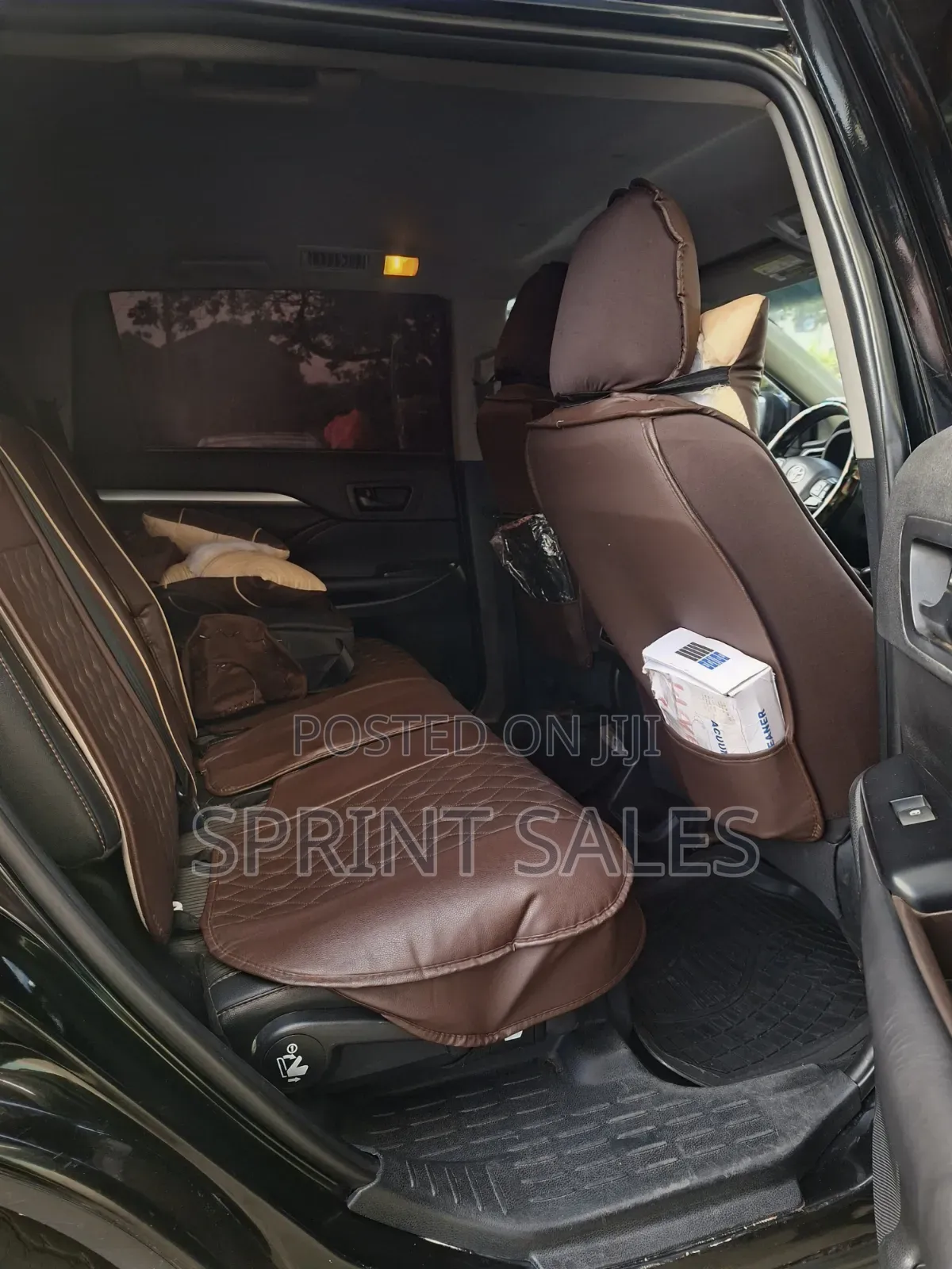 Toyota Highlander LE Plus 2019 Black