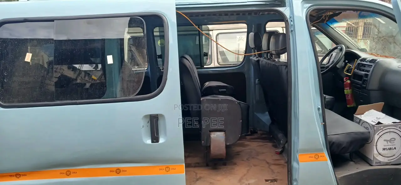 Toyota HiAce 2012 Grey