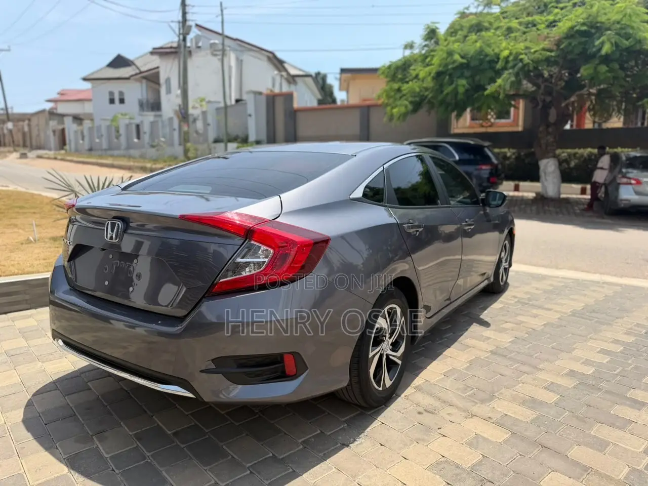 Honda Civic EX-L Sedan 2019 Gray