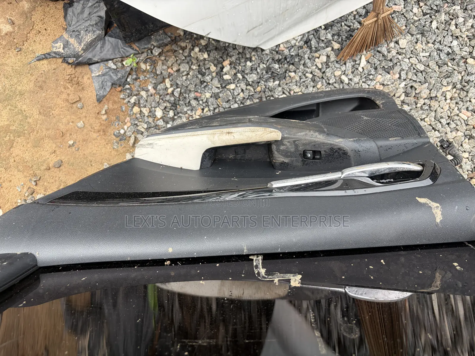 Kia Seltos 2018,2019,2020,2021,2022 Doors Available