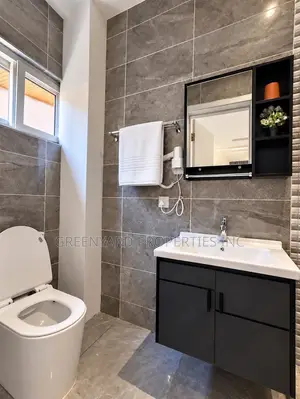 3bdrm Apartment in American House, East Legon for sale