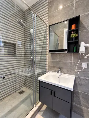 3bdrm Apartment in American House, East Legon for sale