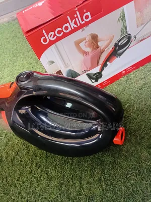 Reliable 600W Vacuum Cleaner for Household Cleaning