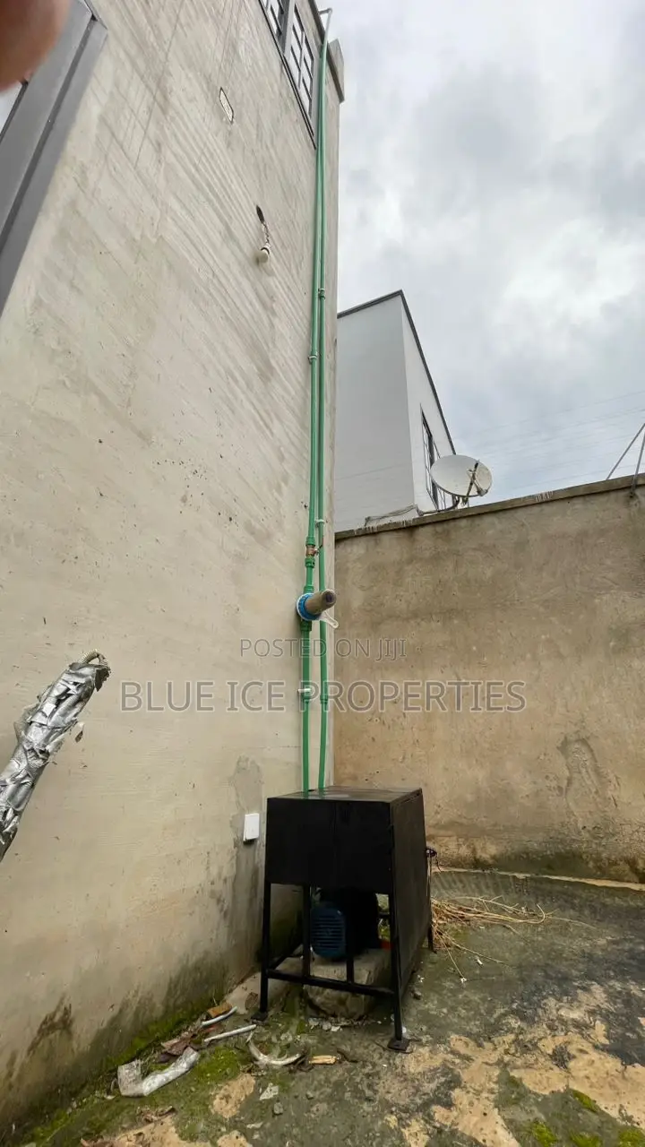 4bdrm Duplex in Anaji, Takoradi for sale
