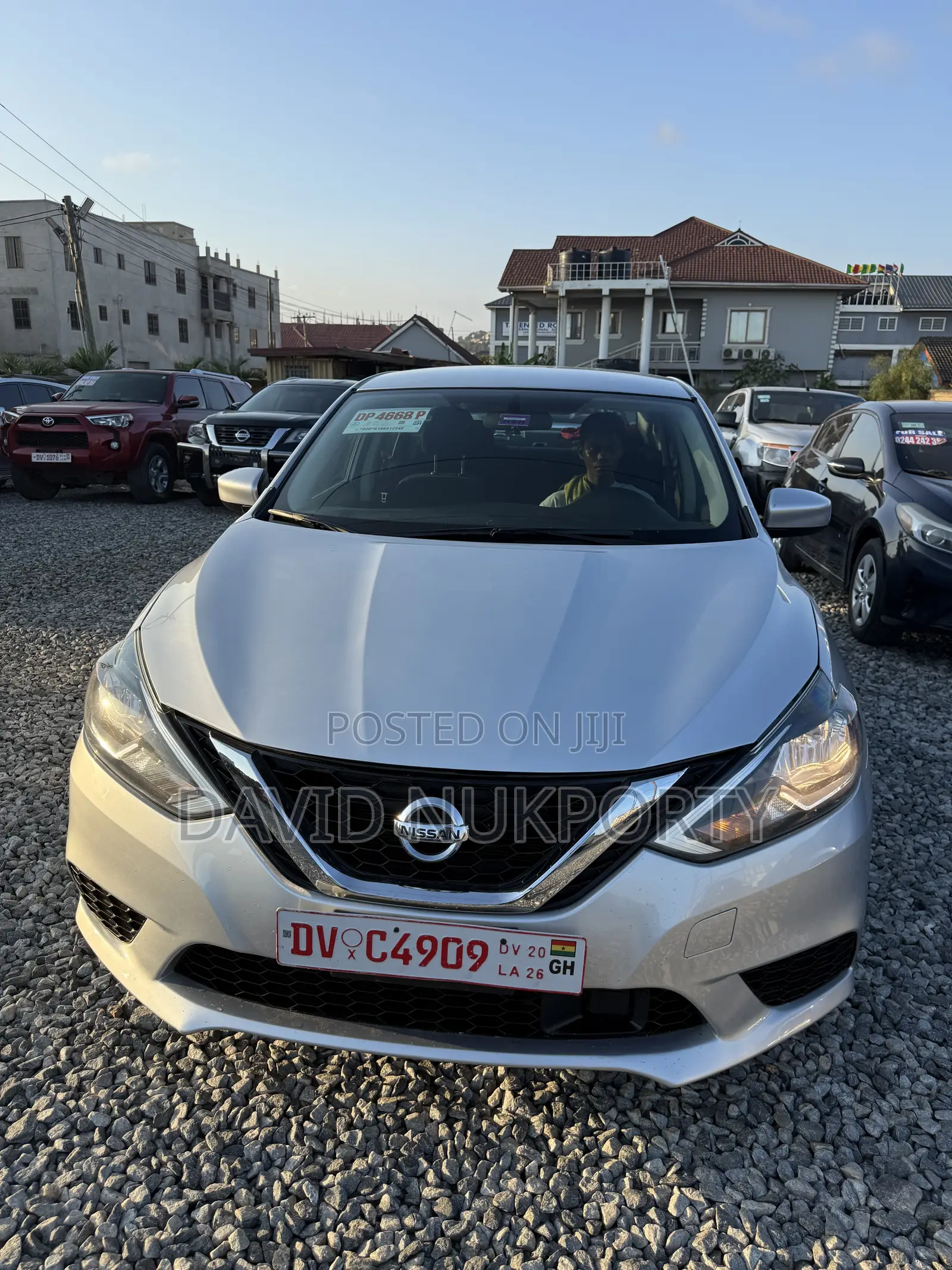 Nissan Sentra 2018 Silver