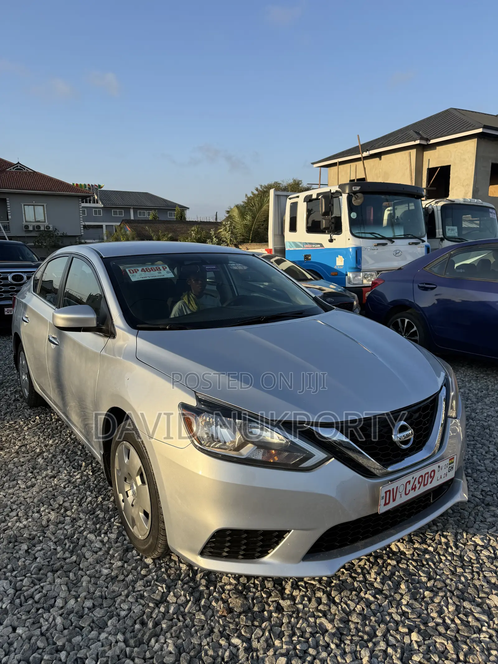 Nissan Sentra 2018 Silver