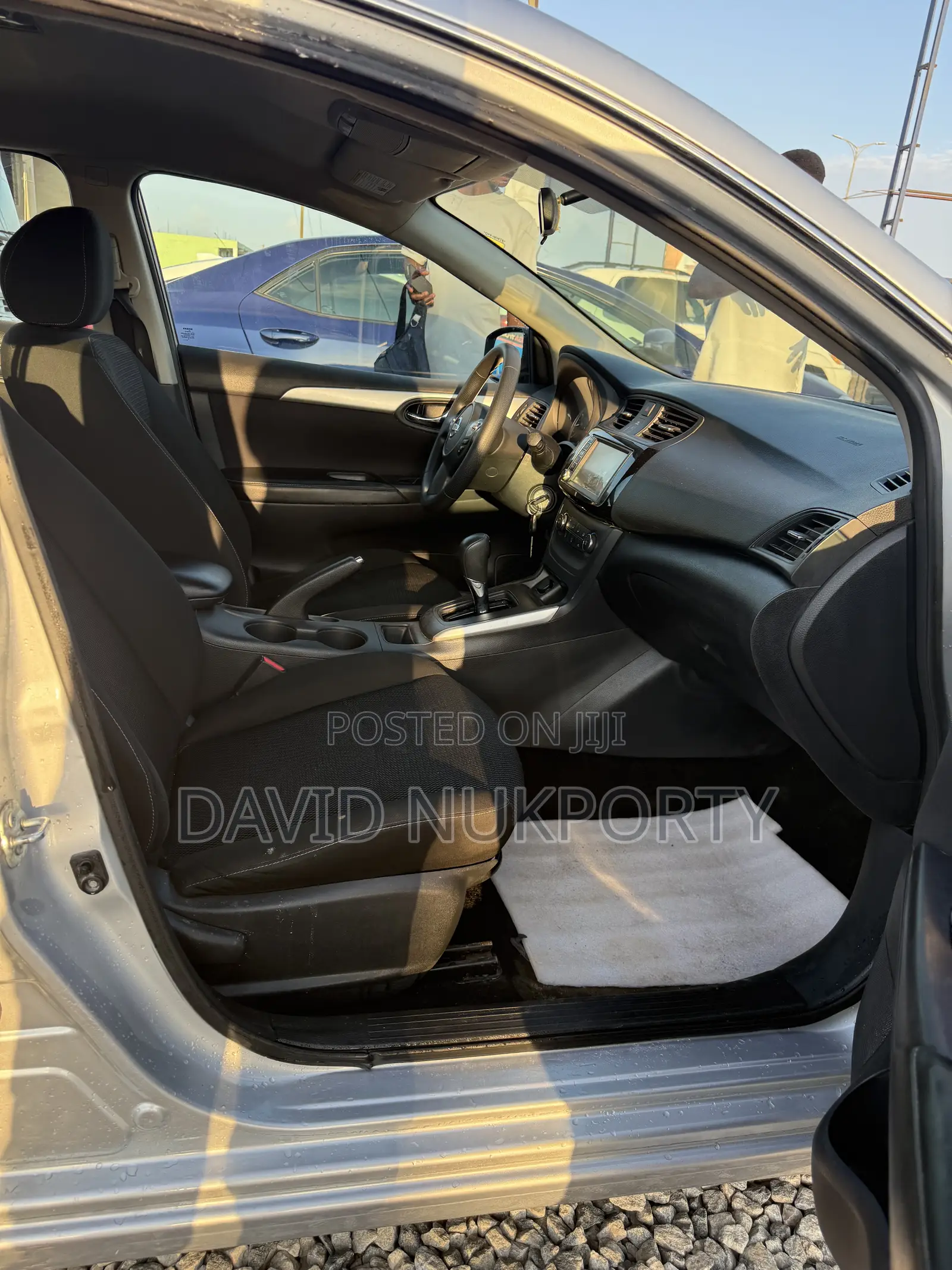 Nissan Sentra 2018 Silver