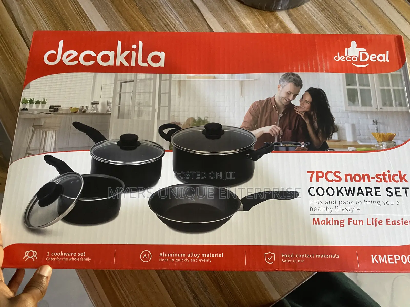 Modern 7pcs Cookware Set for Small Families