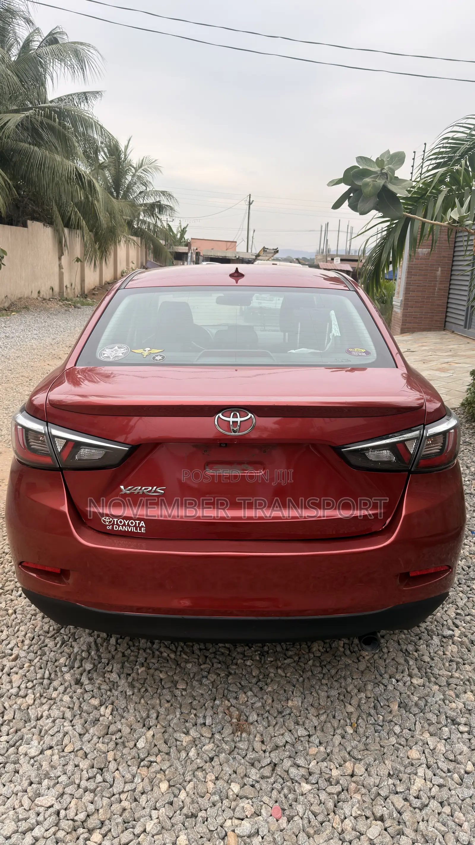 Toyota Yaris LE Sedan 4dr 2019 Red