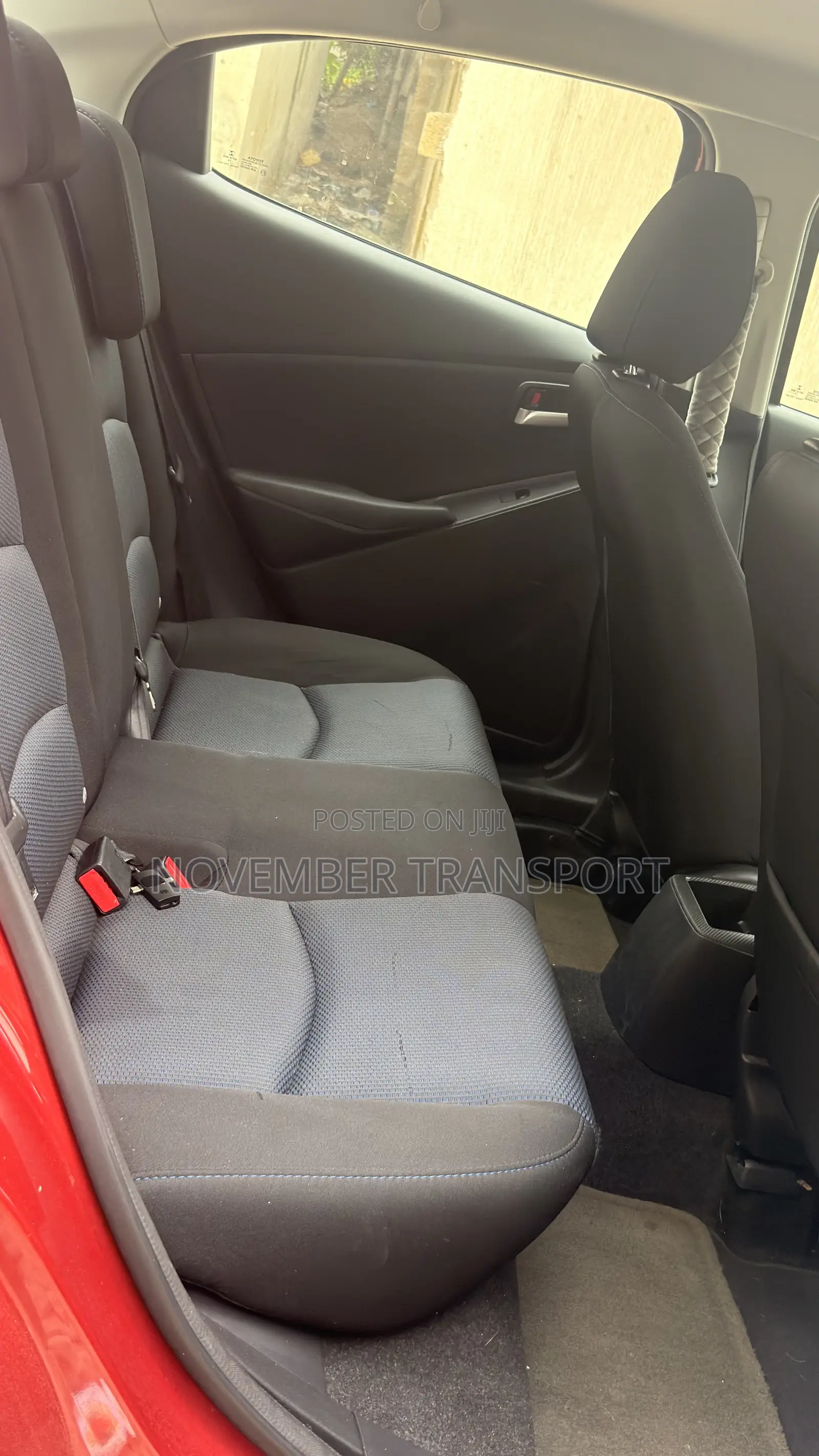 Toyota Yaris LE Sedan 4dr 2019 Red
