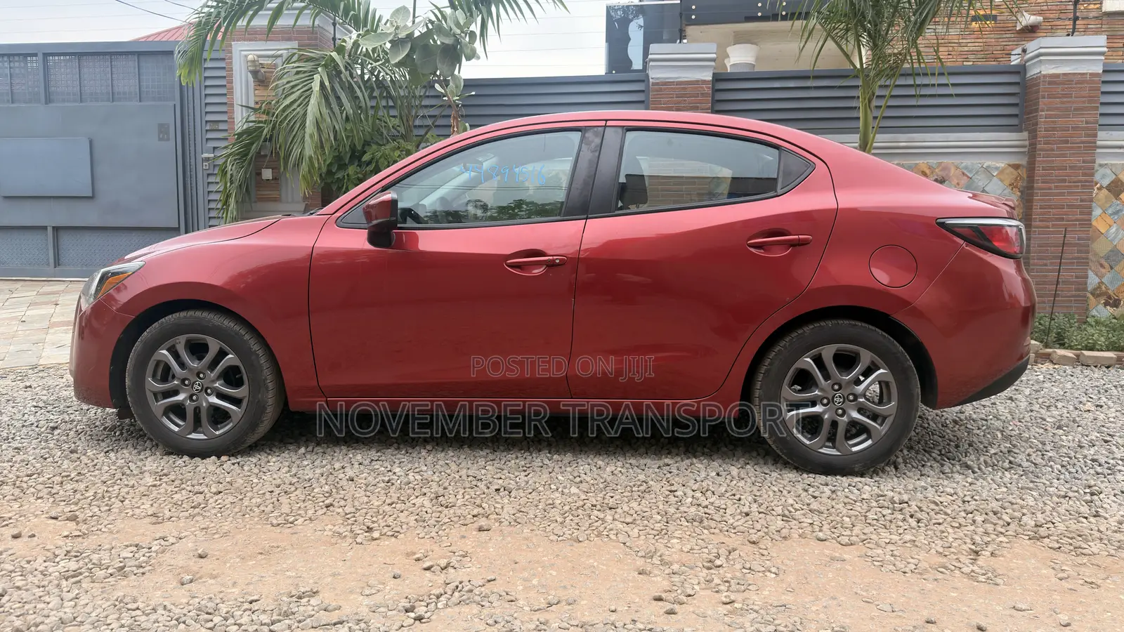 Toyota Yaris LE Sedan 4dr 2019 Red